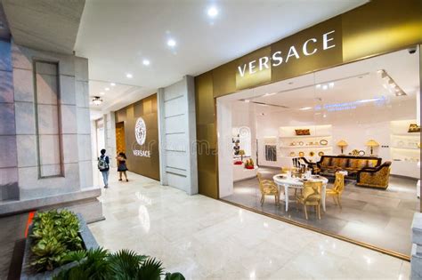 versace vietnam store|Versace Vietnam online.